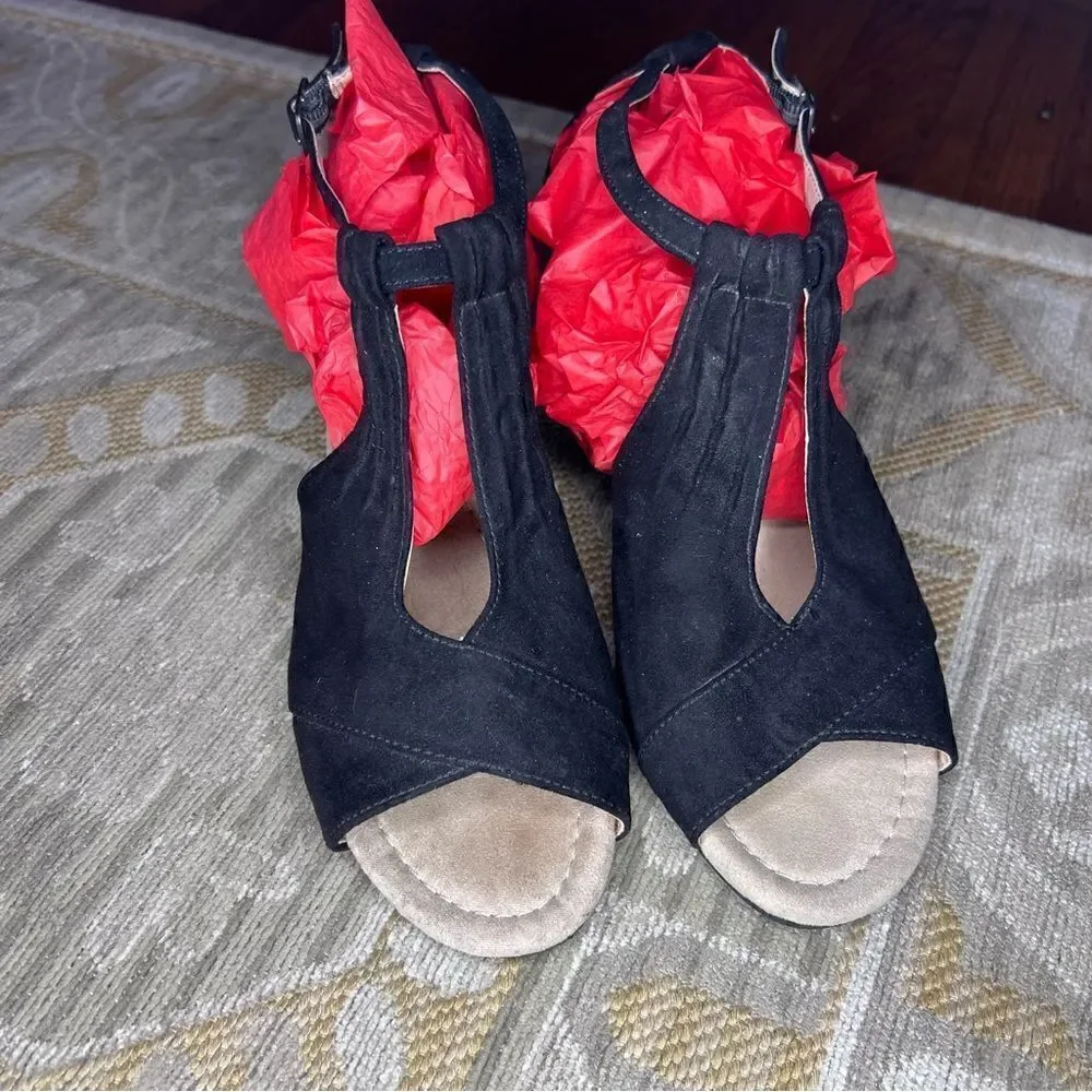 Comfort Peep Toe Ankle Strap Buckle Women's Wedge